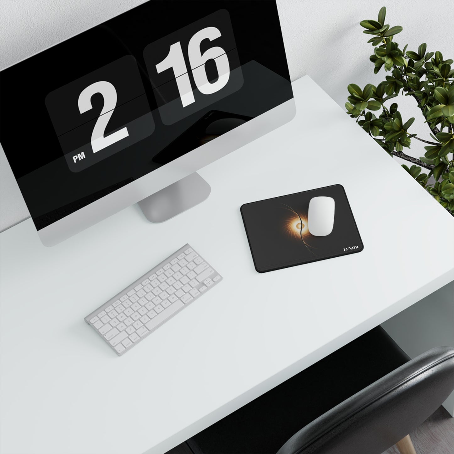 SOLEA • Solar Power Mouse Pad